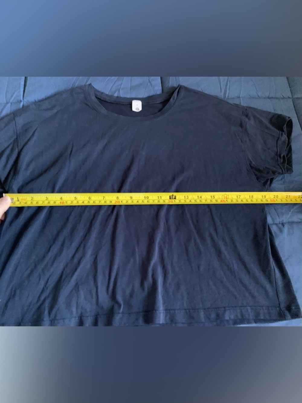 lululemon athletica Navy Cates Tee shirt size 6 - Picture 4 of 6